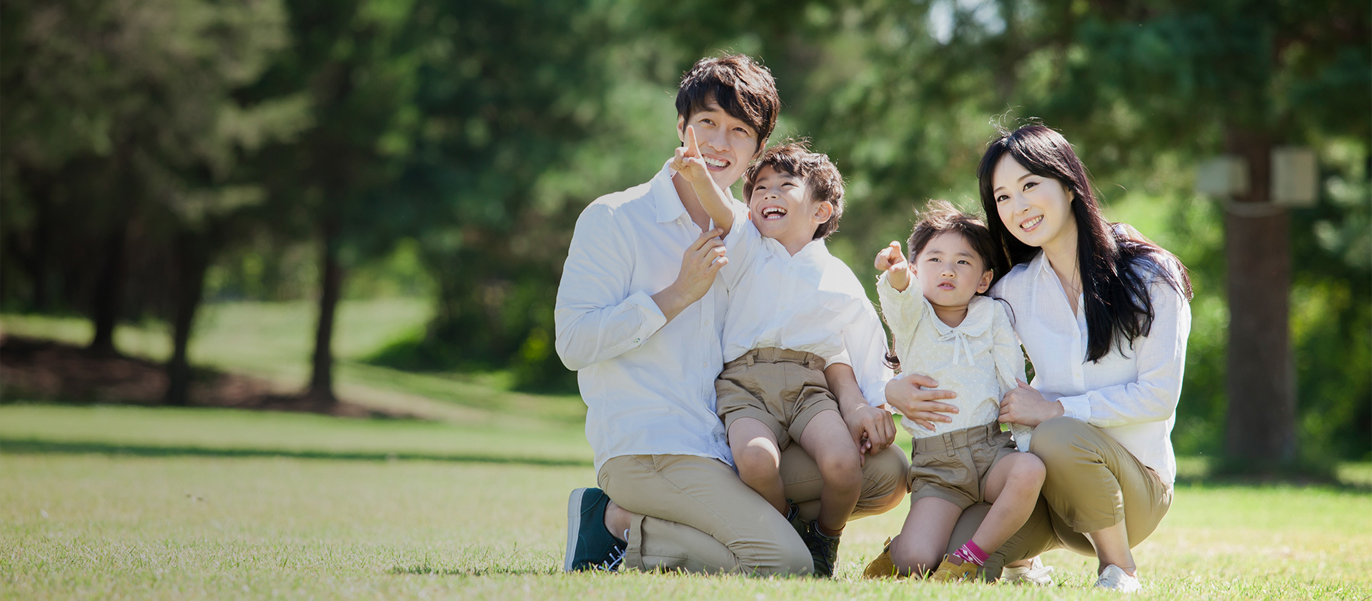 아이들이 자신들의 꿈을 펼칠 수 있도록<br>아이들의 날개를 찾아갑니다|THE WINGS FOR CHILDREN